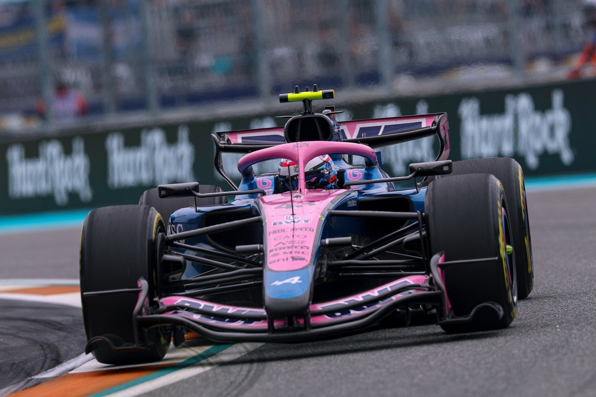 Former FIA aero chief officially joins Alpine in senior F1 role thumbnail