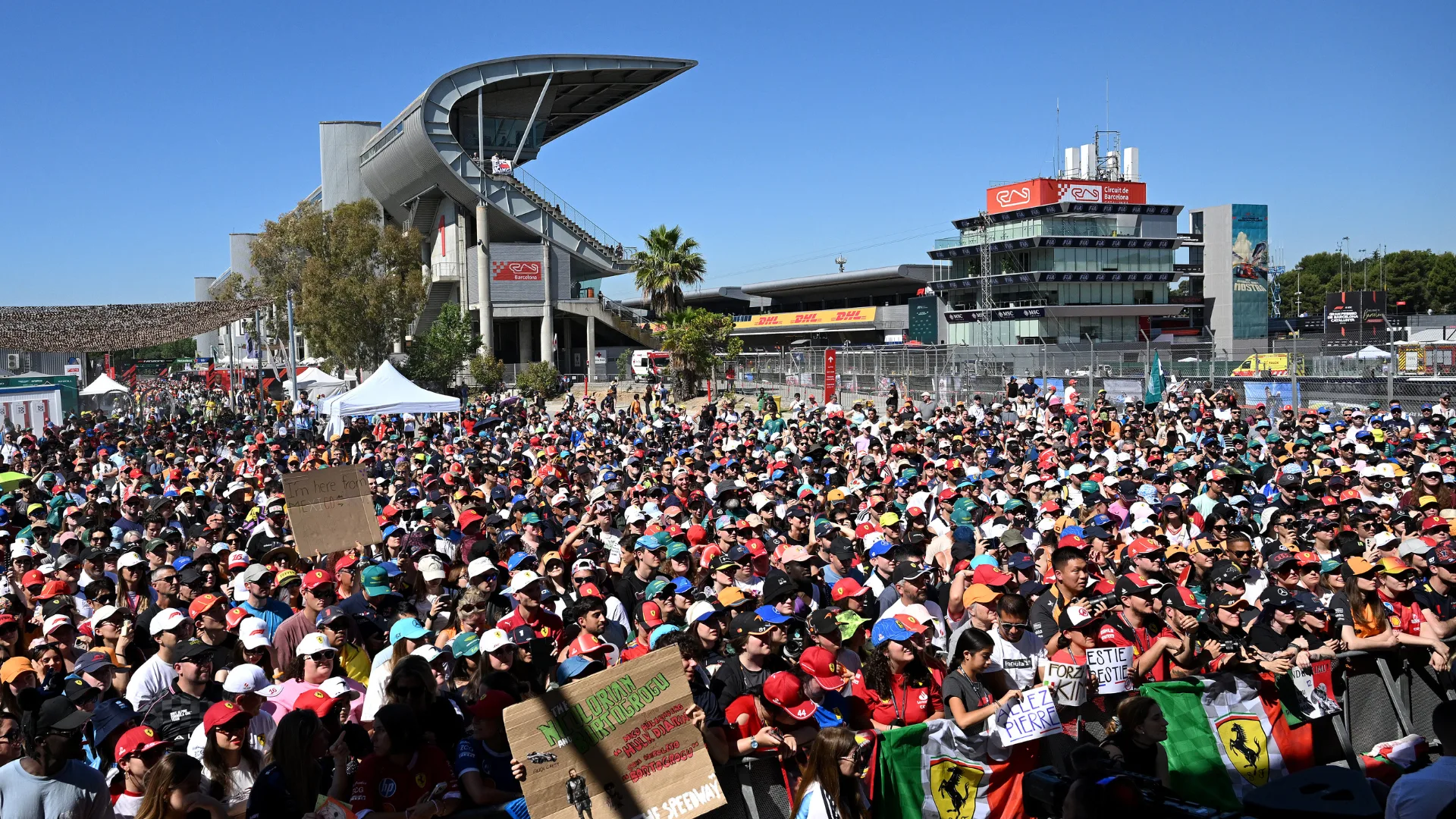 LIVE COVERAGE: Follow FP1 for the Barcelona-Catalunya GP thumbnail