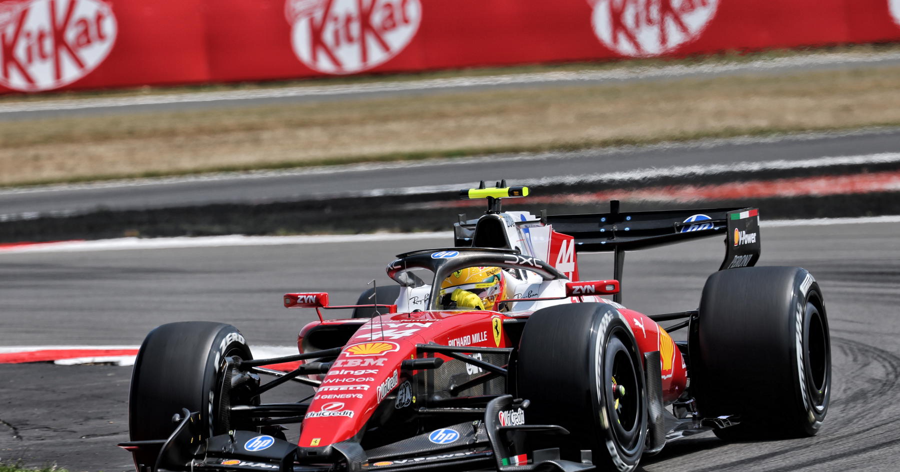 Lewis Hamilton throws down Mercedes challenge in blistering British GP practice thumbnail