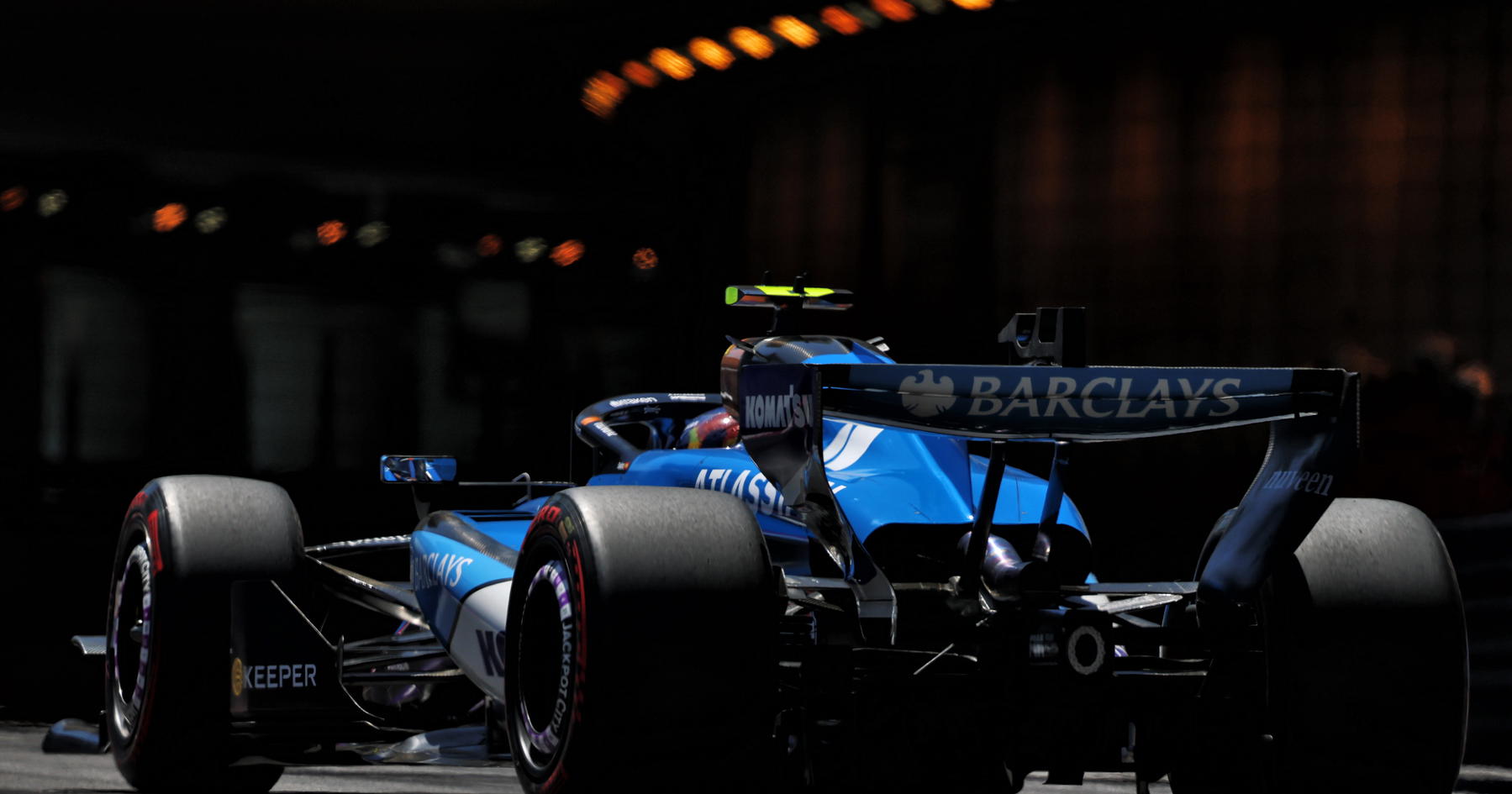Carlos Sainz 'victim' of rival's 'dream move' in F1 mayhem source thumbnail
