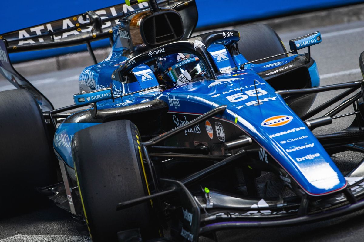 Why Carlos Sainz is being wasted at Williams thumbnail