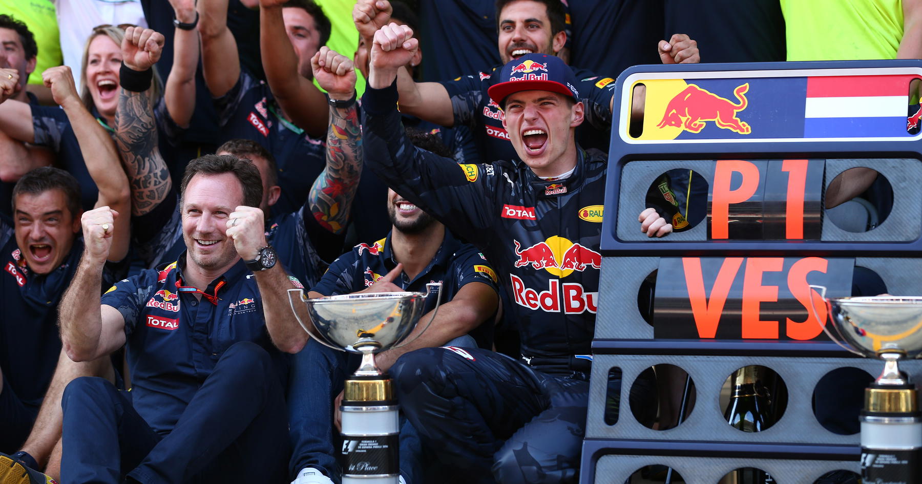 Helmut Marko shares insight into shock Max Verstappen promotion: 'Christian Horner disagreed' source thumbnail