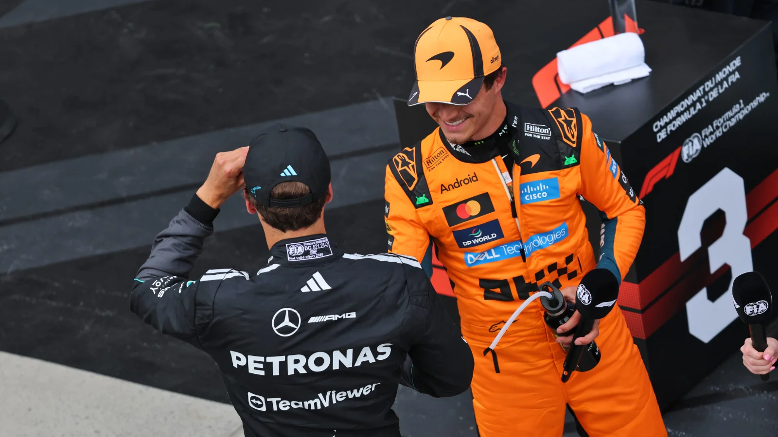 Lando Norris offers George Russell advice on intra-team F1 title fight thumbnail