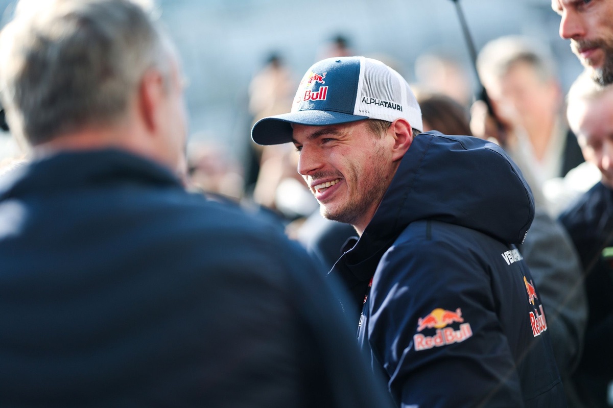 The real reason Verstappen is drawn to GT3 racing thumbnail