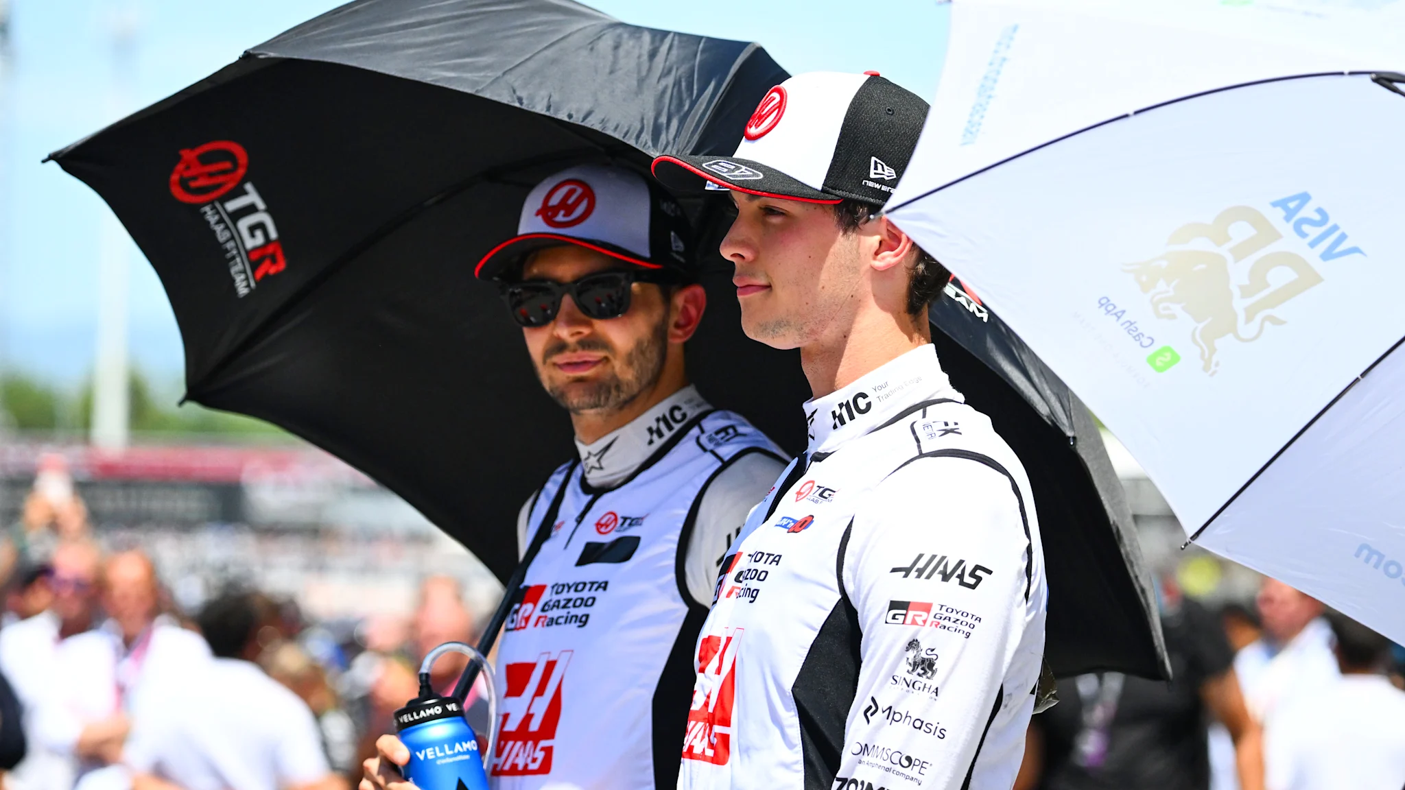 Ocon and Bearman open up on Haas ‘inconsistencies' in 2026 thumbnail
