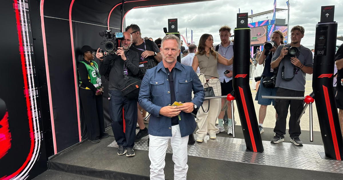 Christian Horner makes return to F1 paddock thumbnail