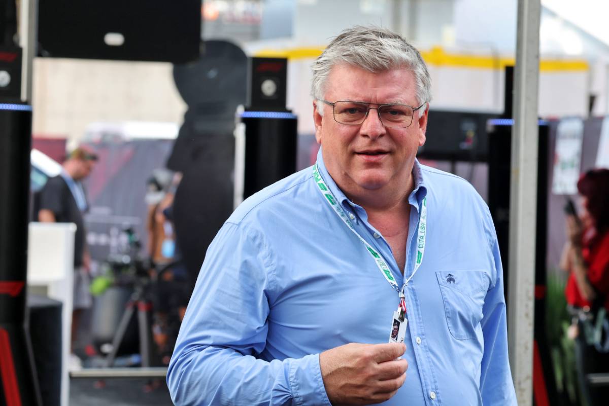 Szafnauer opens door to F1 return – but only on his terms thumbnail