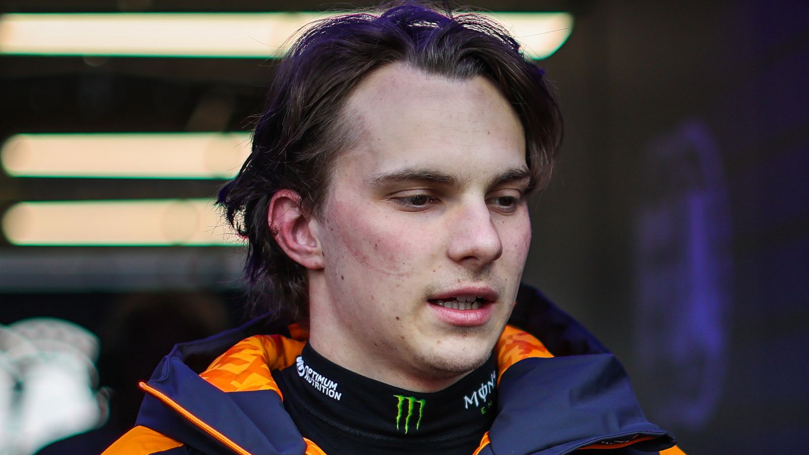 Piastri says failed tyre gamble made McLaren look 'like idiots' thumbnail
