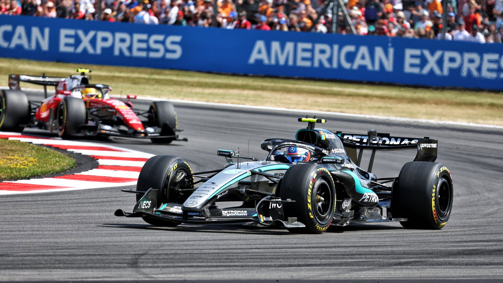 Antonelli denies Hamilton home win in Silverstone F1 sprint thumbnail