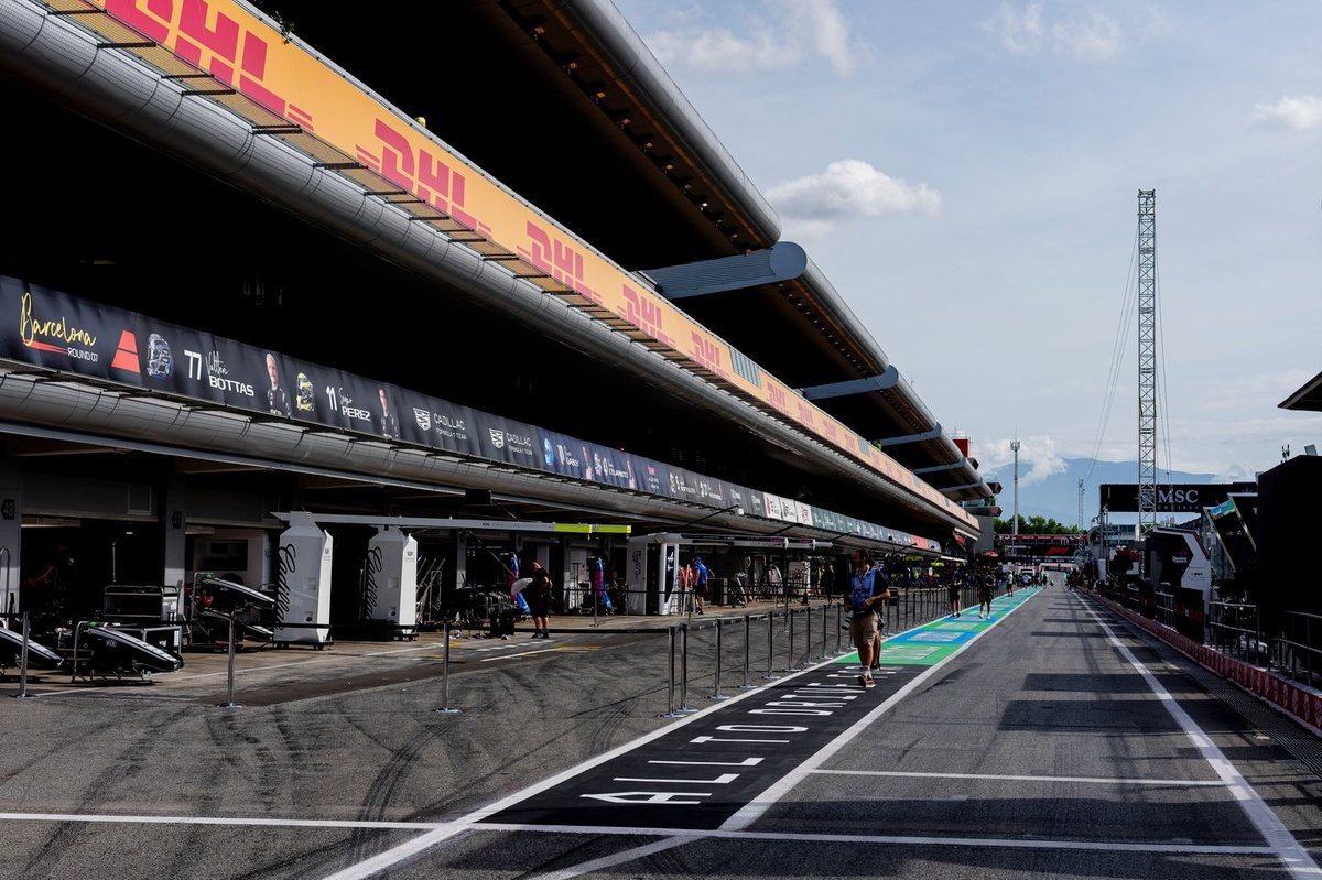 LIVE: F1 Barcelona Grand Prix updates - FP1 coming up | Live text | Motorsport.com thumbnail