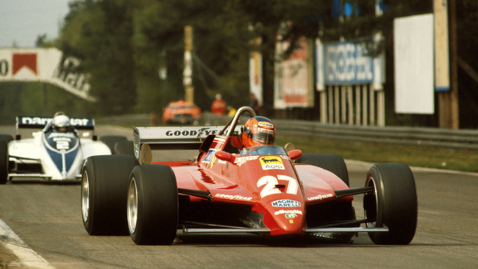 $1 million Gilles Villeneuve helmet sets new F1 record thumbnail