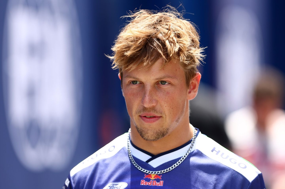 Naomi Schiff claims Red Bull demotion was 'best thing' for Liam Lawson's F1 career thumbnail