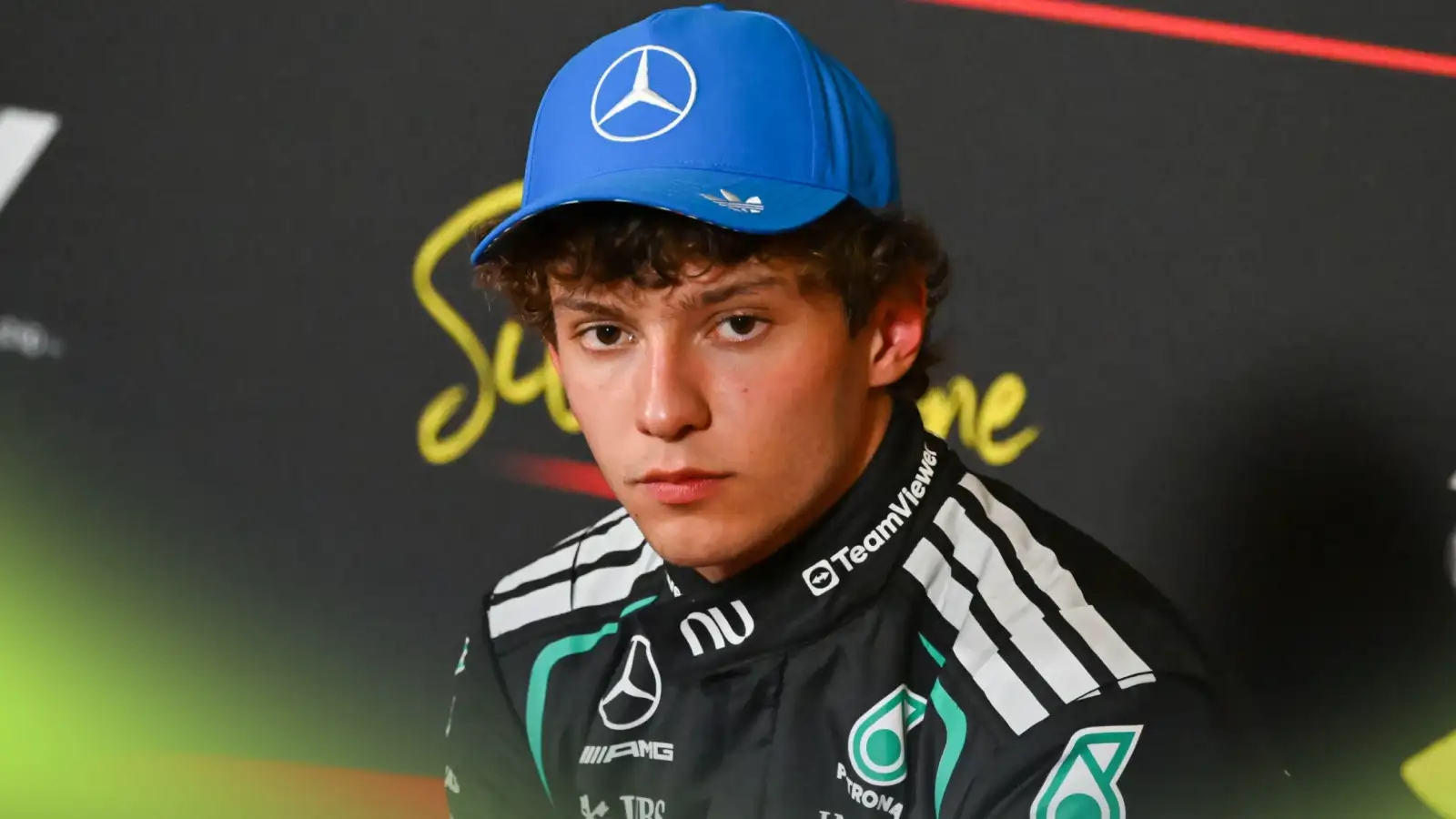 Kimi Antonelli explains ‘mindset' decision behind staying in British GP source thumbnail