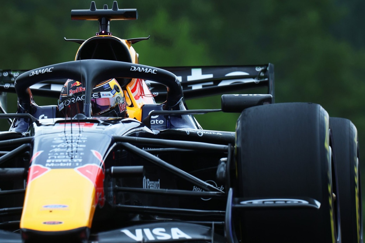 Max Verstappen explains Spa radio message and delivers early verdict on Red Bull's pace source thumbnail
