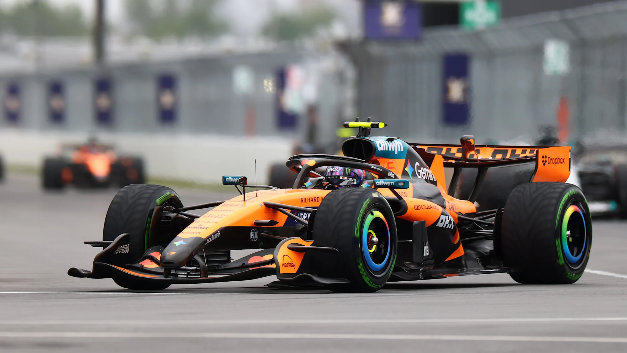 McLaren explain decisive intermediate tyre call in Canada source thumbnail