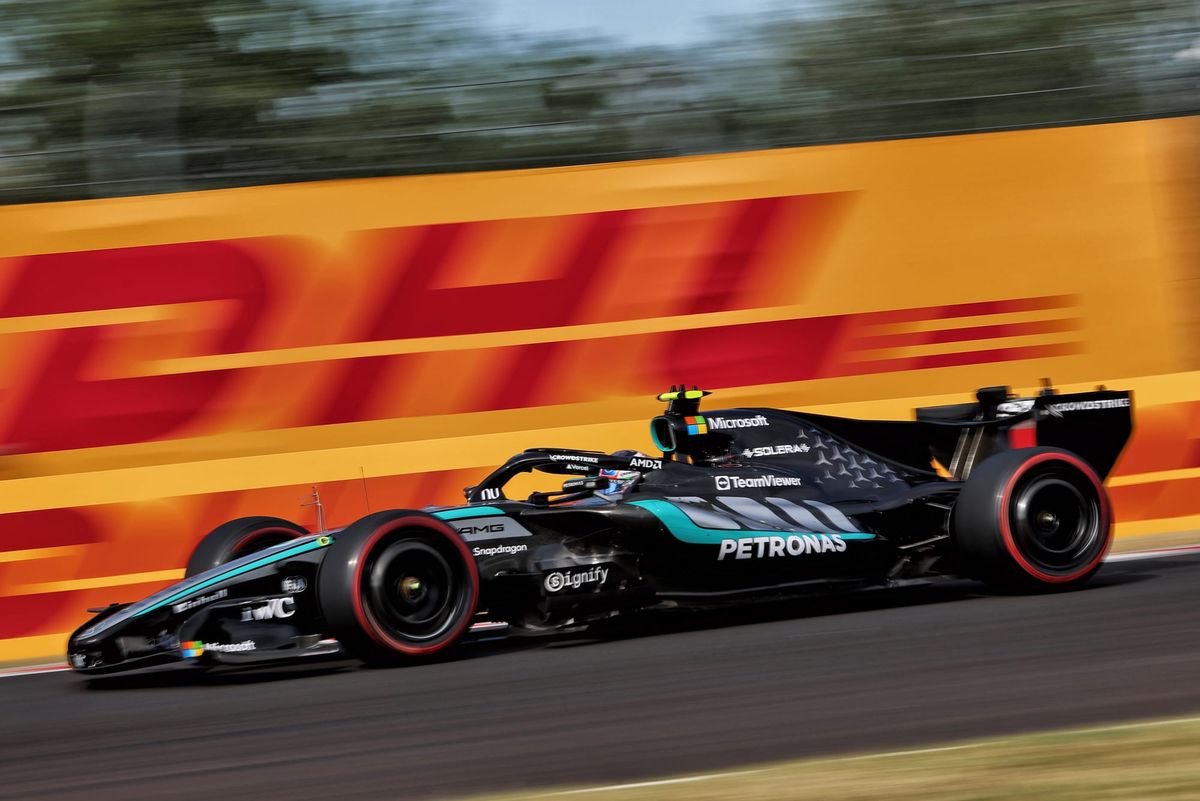 Antonelli penalised for failing to slow enough after Verstappen spin thumbnail