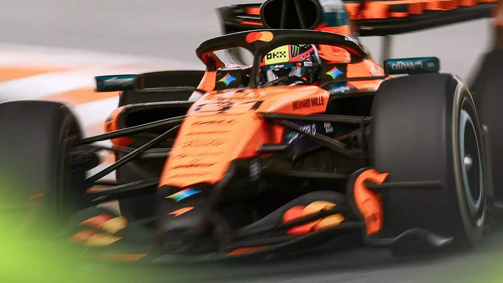 McLaren confirms double Dutch GP upgrade ‘to complete Hungary package' thumbnail