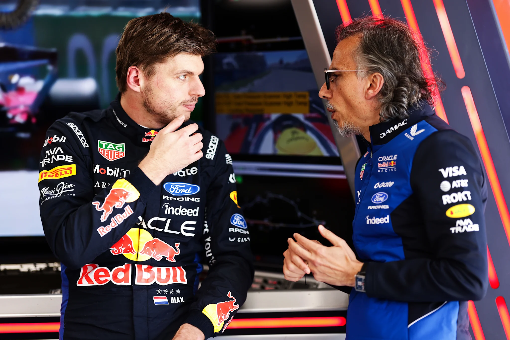 Mekies admits 'good drivers' are asking about Red Bull seats thumbnail