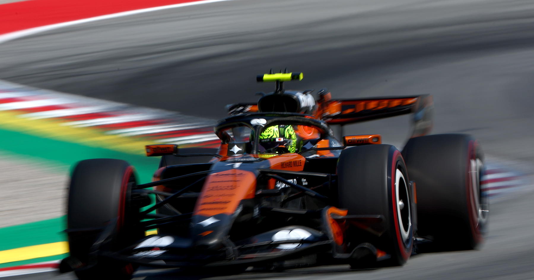 Lando Norris reveals inside McLaren struggle: 'It's tough for us to realise' source thumbnail