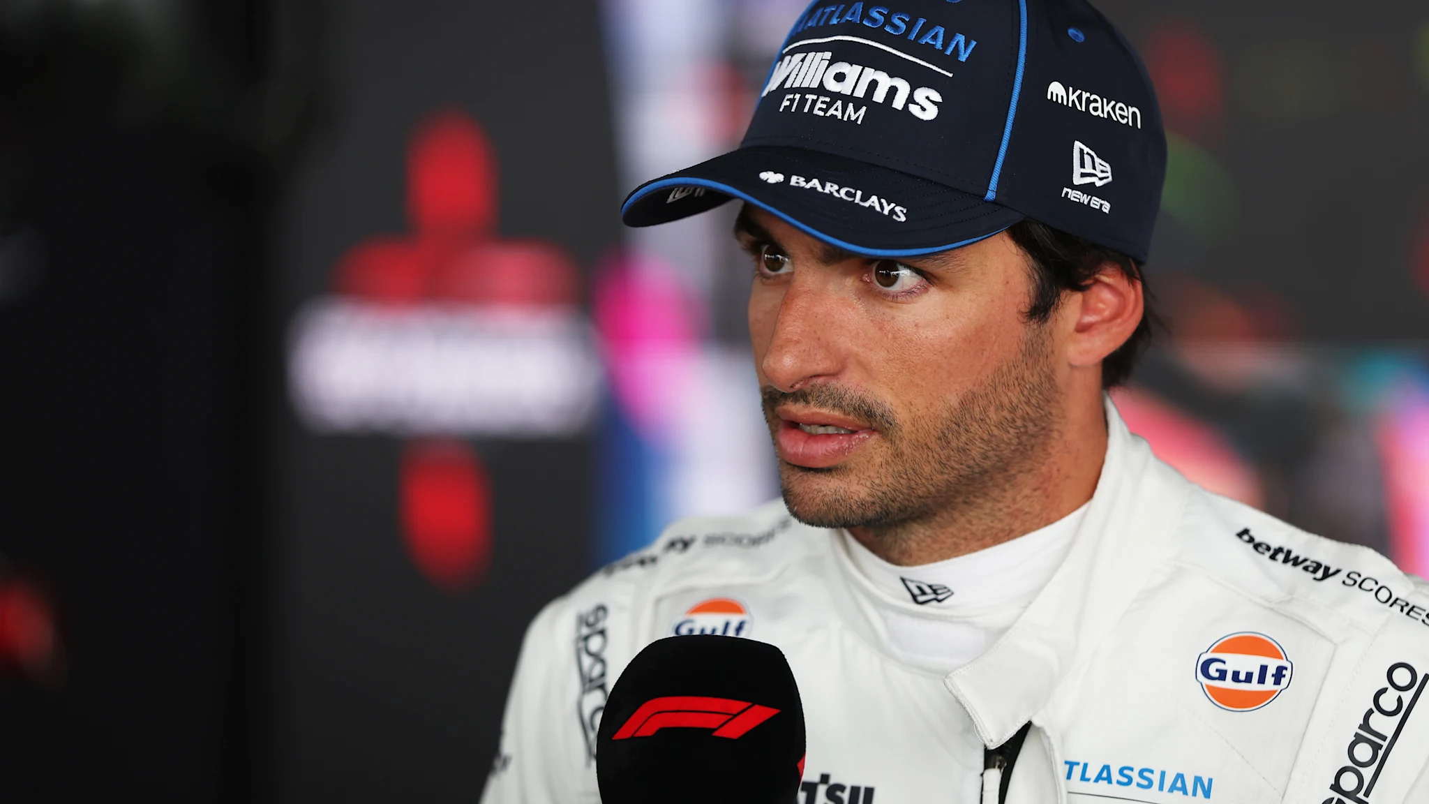 Sainz praises 'strong result' in Canada after tyre 'mistake' source thumbnail
