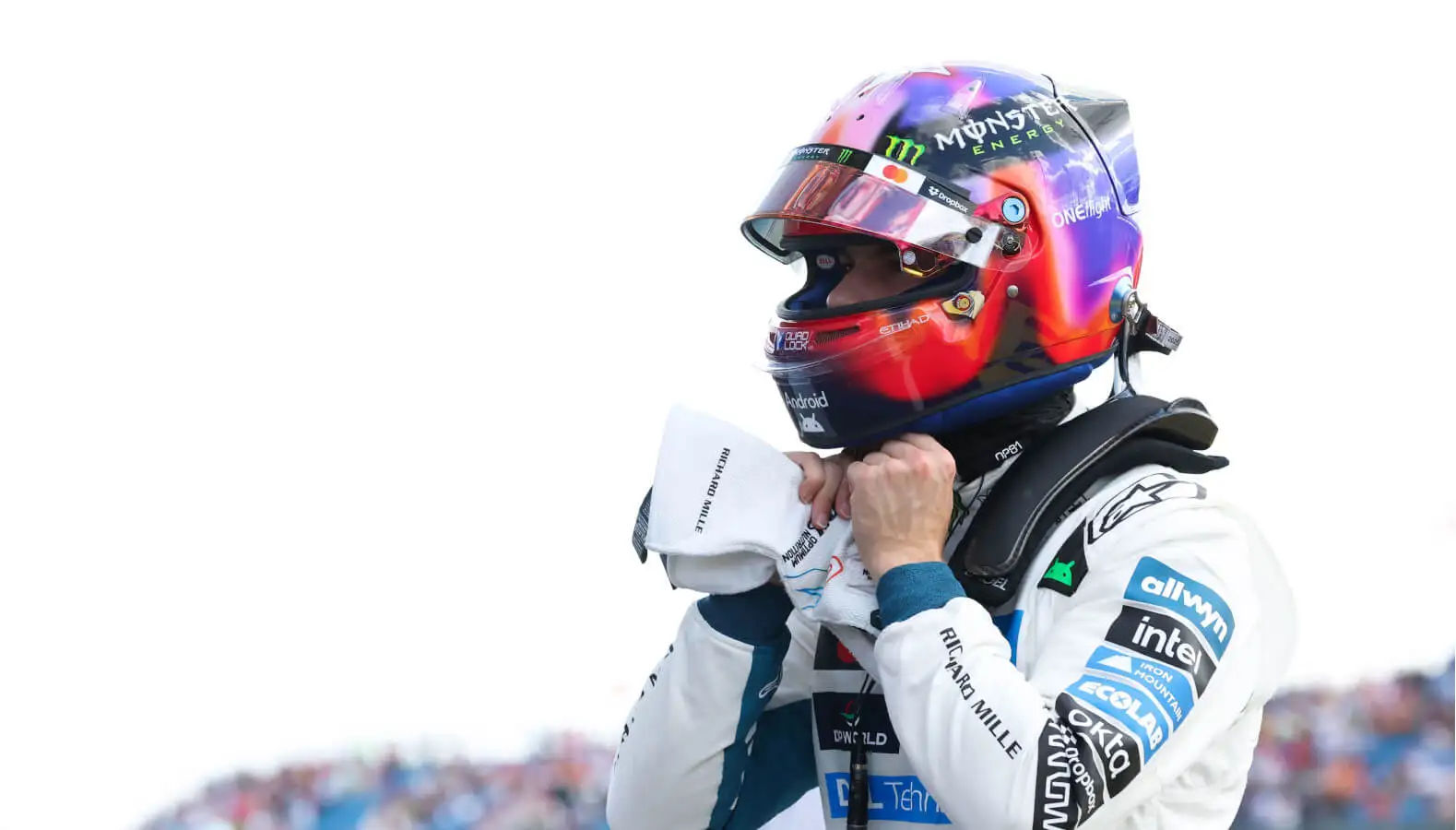 Piastri explains Lawson clash as Silverstone exposes F1's energy problem source thumbnail
