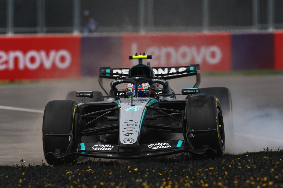"You can't expect to have a lion in the car and a puppy outside of it" – Mercedes boss defends Kimi Antonelli fury source thumbnail