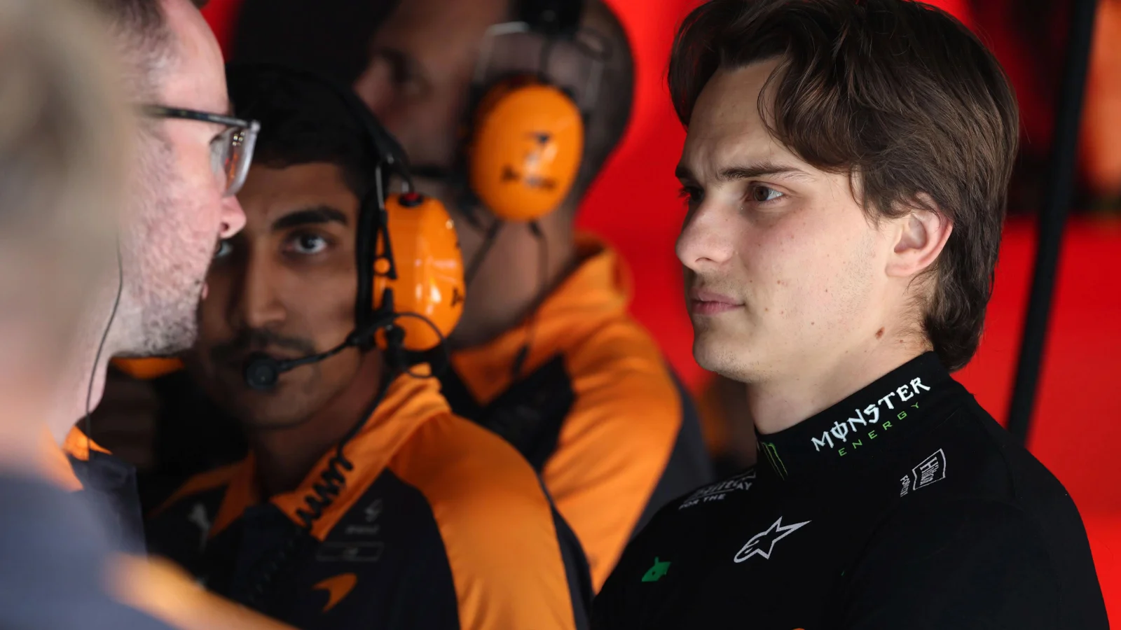 Oscar Piastri admits 2026 F1 season has come with ‘difficulties' source thumbnail