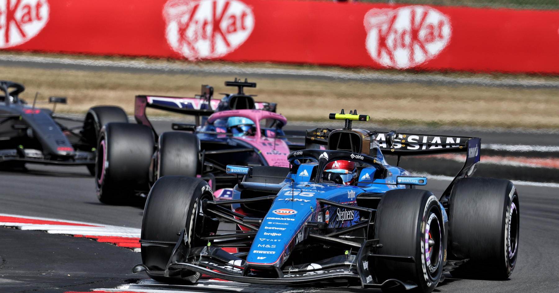 Williams summoned to F1 stewards over alleged British GP infringement source thumbnail