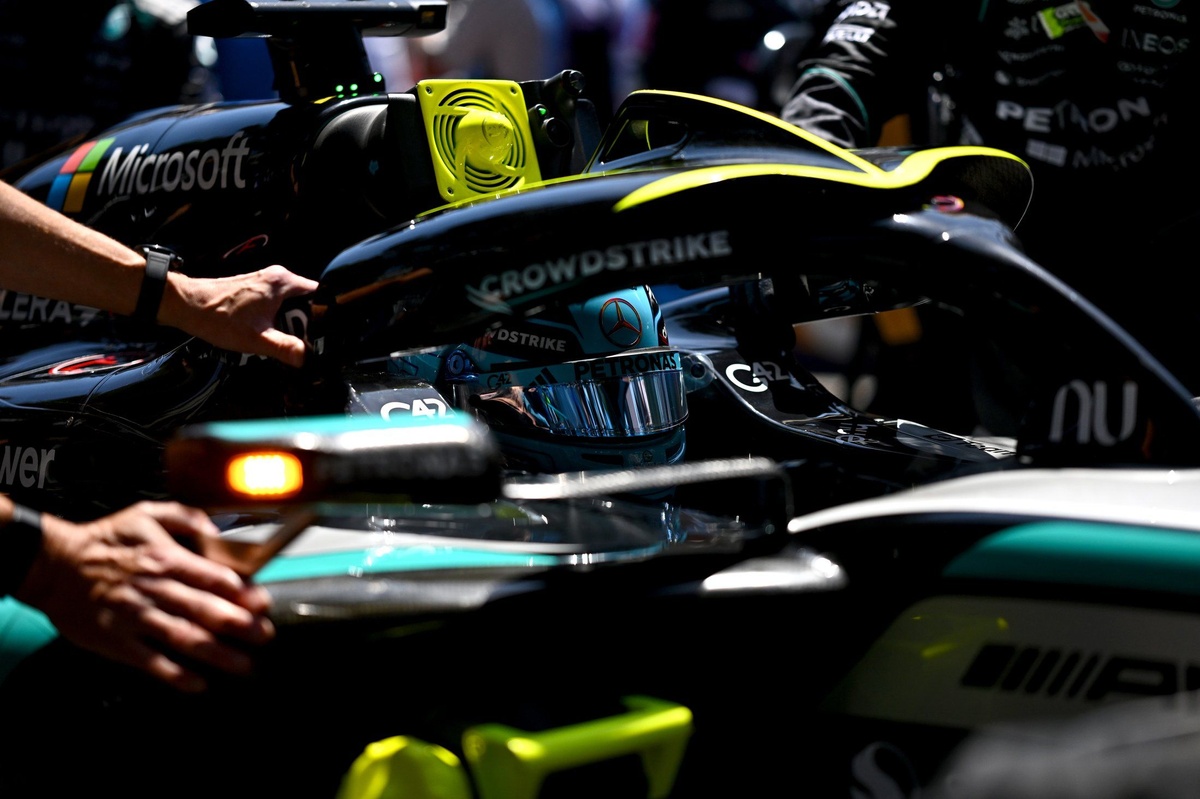 Mercedes takes blame for Russell Monaco GP penalty thumbnail