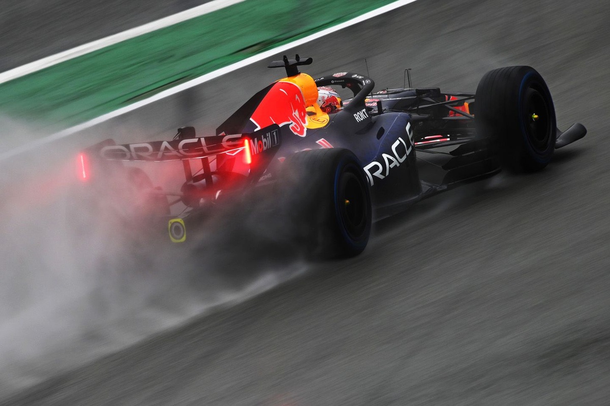 Why a wet Canadian GP could be "the perfect storm" for F1 thumbnail