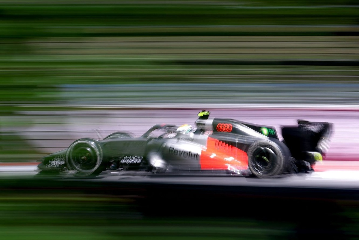 Audi responds to F1's future engine plans: "We don't have problems with V8s" thumbnail