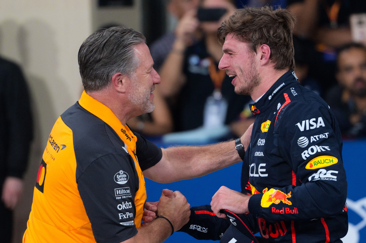 Hakkinen warns McLaren on Verstappen move: ‘Why rock the boat?' thumbnail