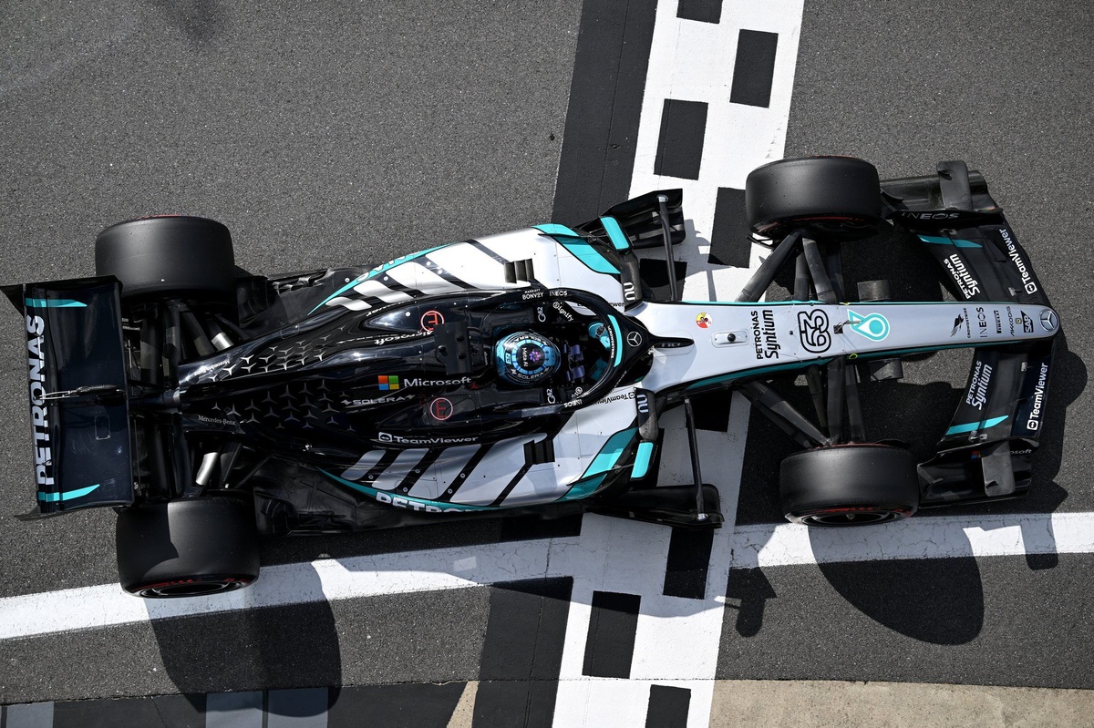 The clever electrical trick that gives Mercedes an edge in qualifying thumbnail