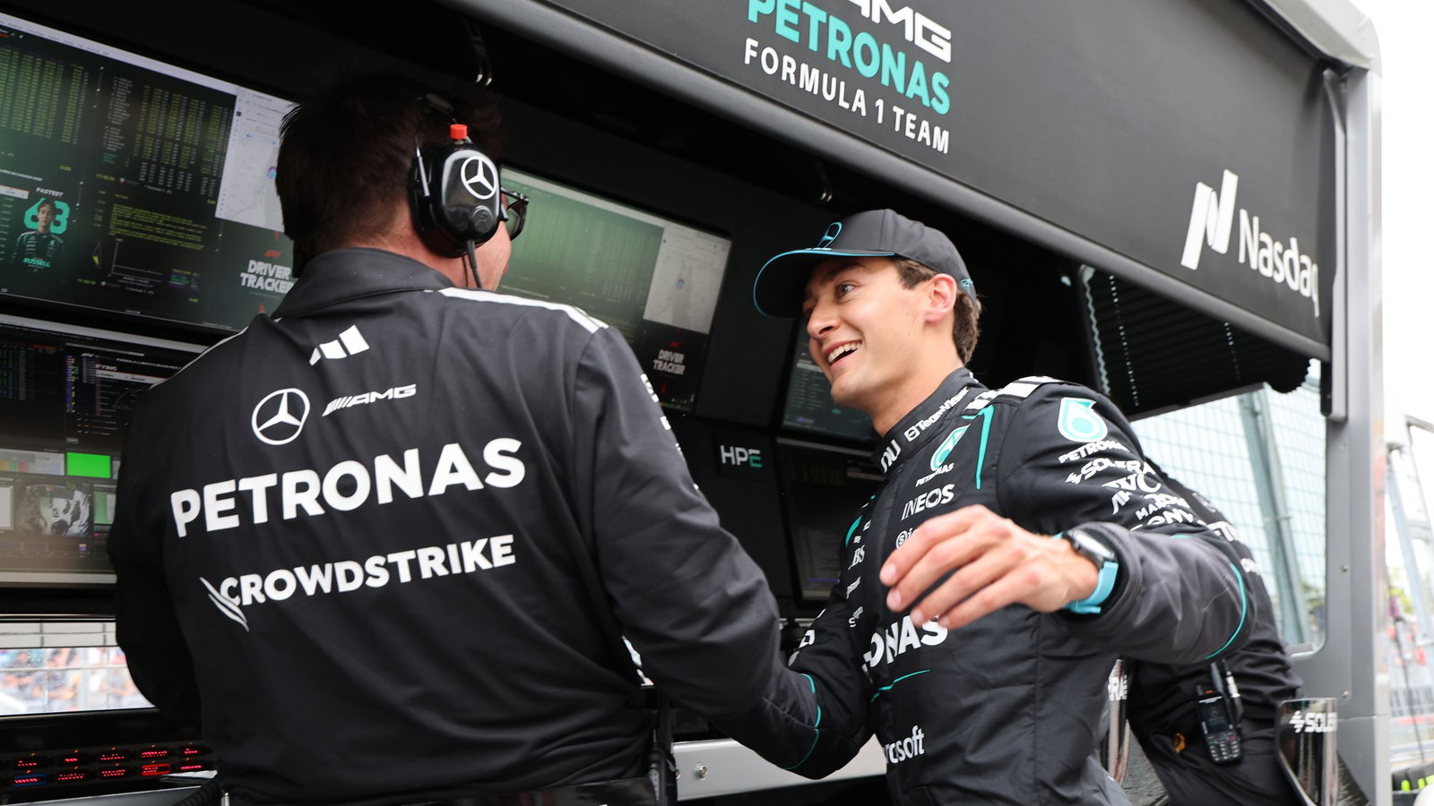 George Russell hails 'epic' F1 Canadian GP pole lap that 'came from nowhere' source thumbnail