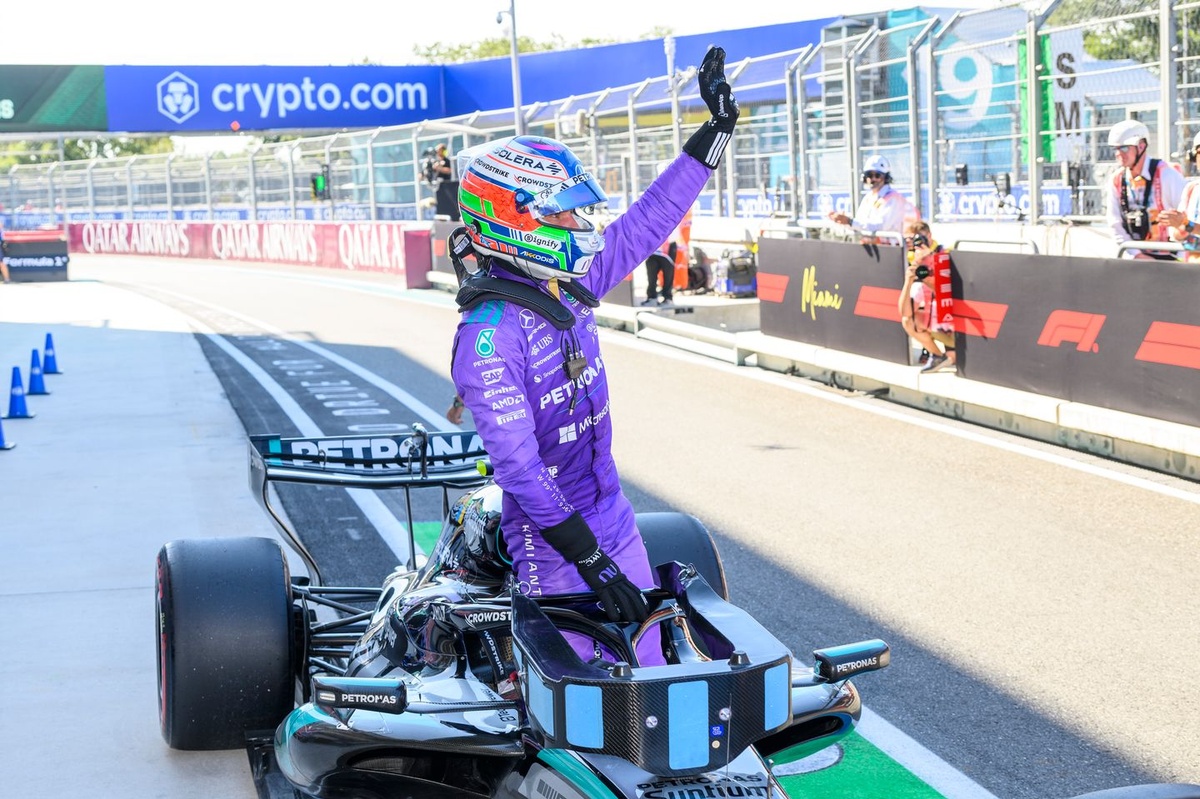 Kimi Antonelli earns praise from former F1 driver after Miami GP battle with Lando Norris thumbnail