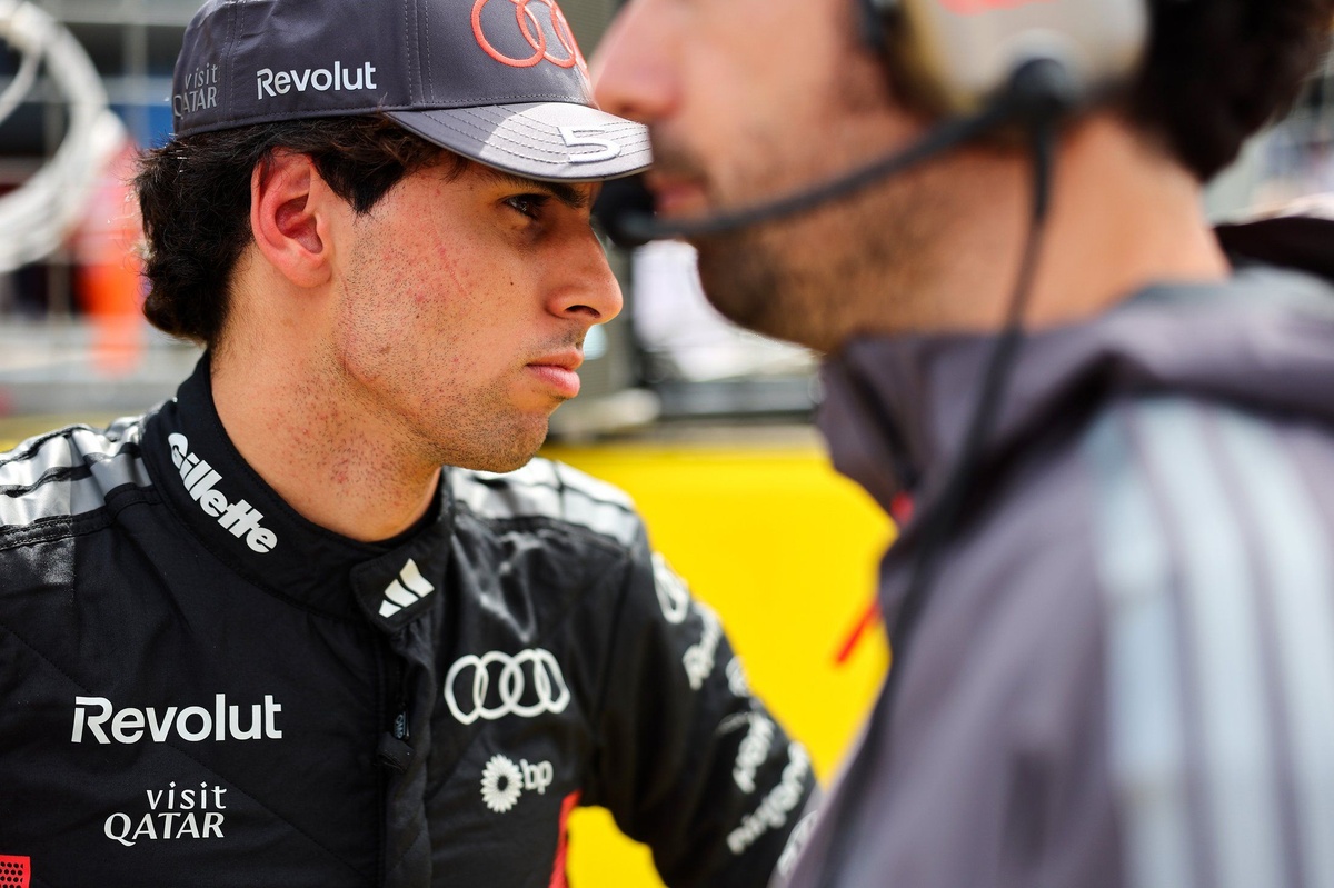 Gabriel Bortoleto: F1 hasn't lost its 'magic'; drivers need to "turn the page" on 2026 complaints source thumbnail