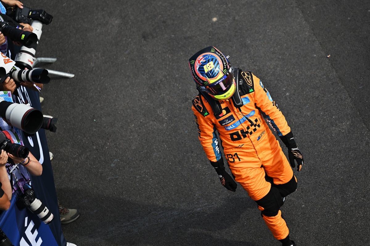 McLaren responds to Oscar Piastri's "not ideal" upgrade frustration source thumbnail