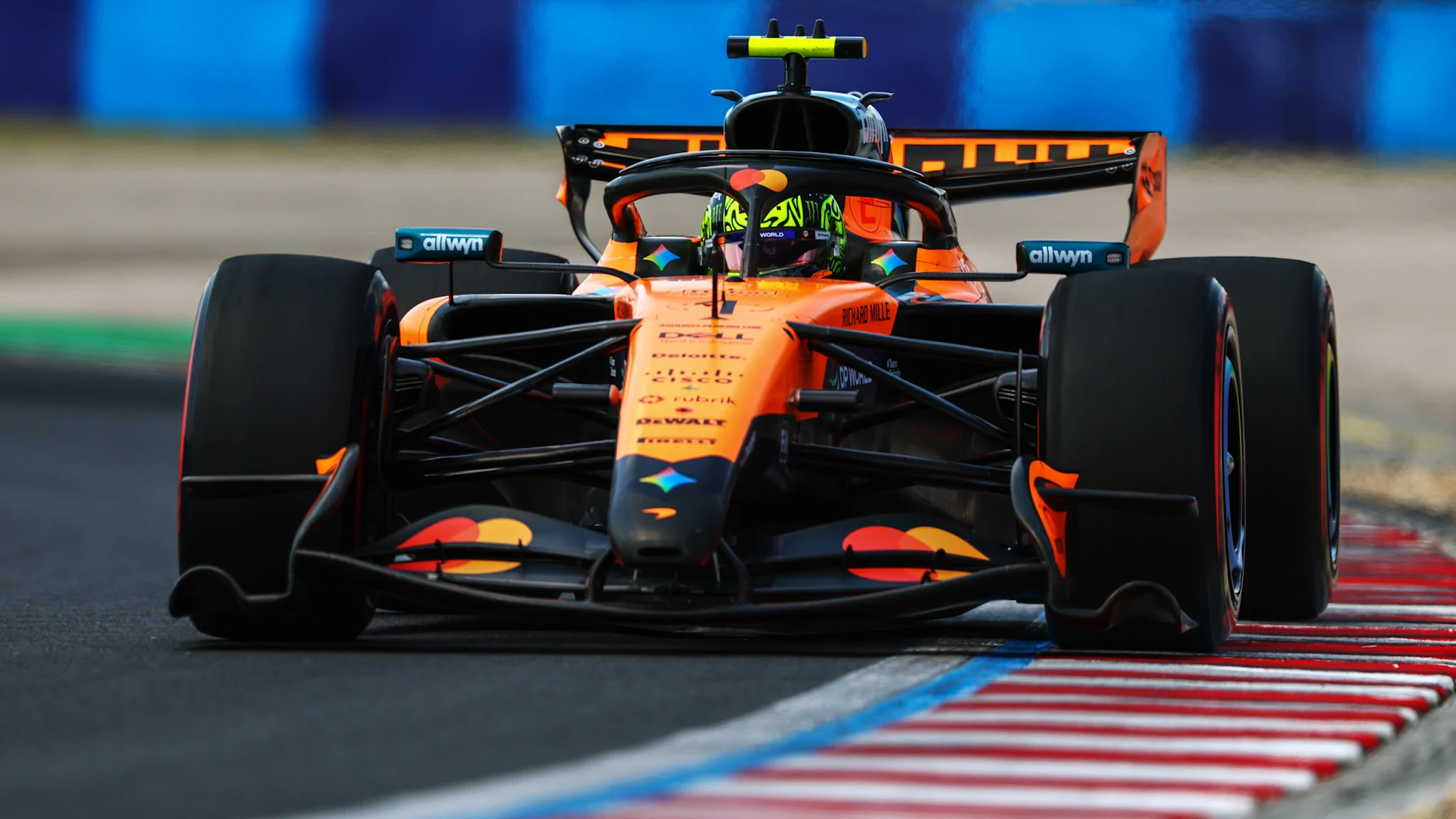 Norris edges out Hamilton and Antonelli during FP3 in Hungary thumbnail