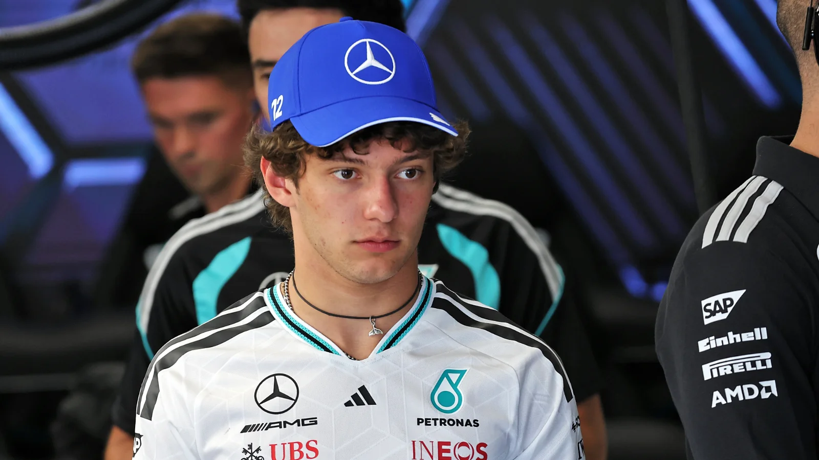 Andrea Kimi Antonelli makes ‘tricky' Mercedes admission after Friday running at F1 Barcelona GP source thumbnail