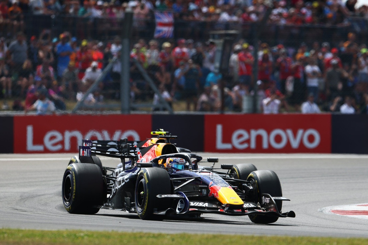 Report: Red Bull finds Gianpiero Lambiase F1 replacement thumbnail