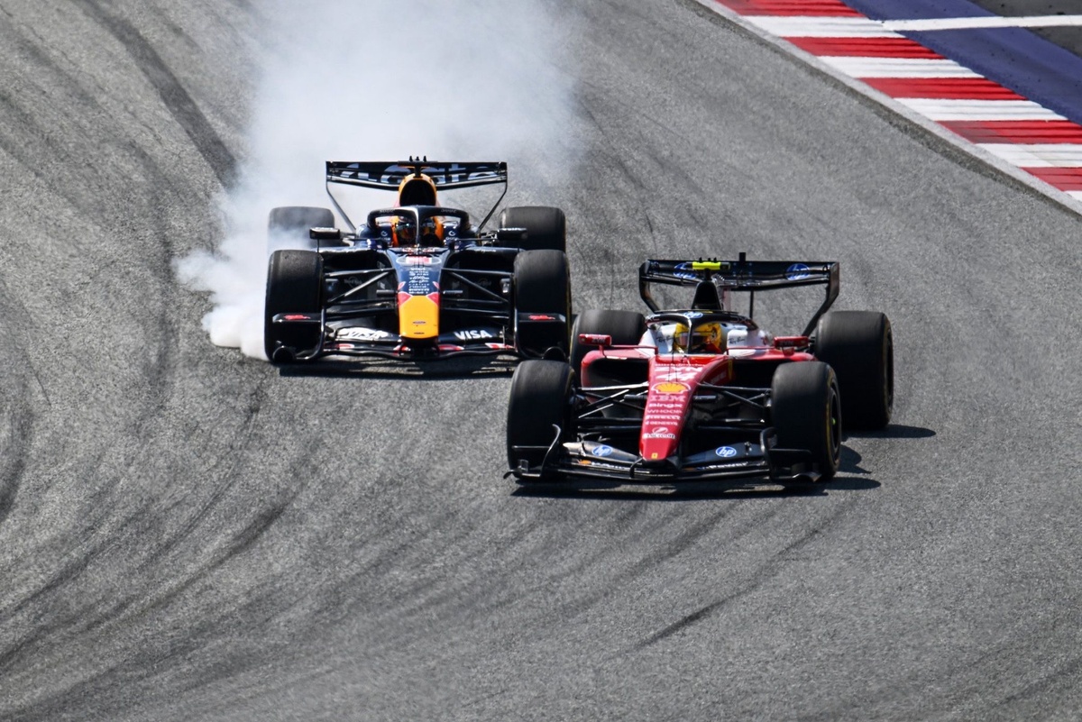 Lewis Hamilton shrugs off Max Verstappen's penalty call for Austrian GP battle thumbnail