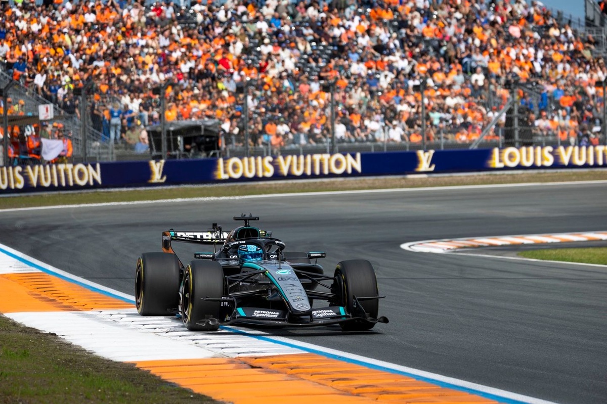 F1 Dutch GP: George Russell clinches tight sprint pole ahead of Lando Norris thumbnail
