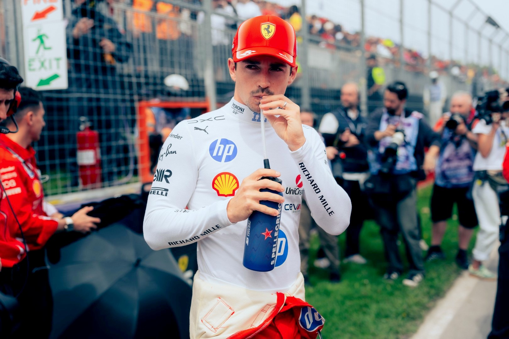 Leclerc admits to 'worst weekend of my career' amid struggles thumbnail