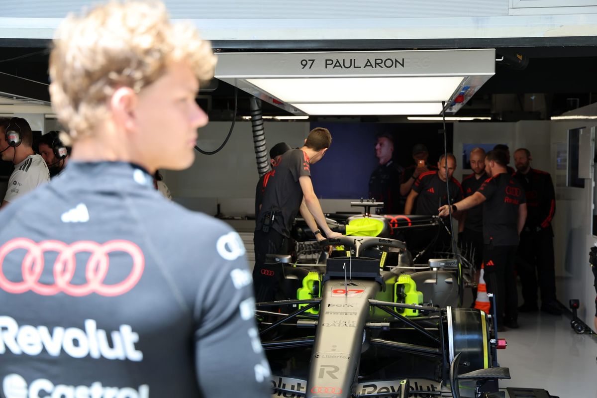 The under-the-radar F1 'rookie' with 10,000km of testing thumbnail