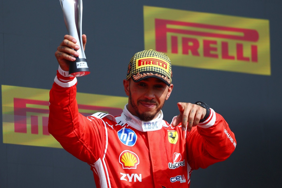 Jenson Button identifies key reason behind Lewis Hamilton's Ferrari resurgence source thumbnail