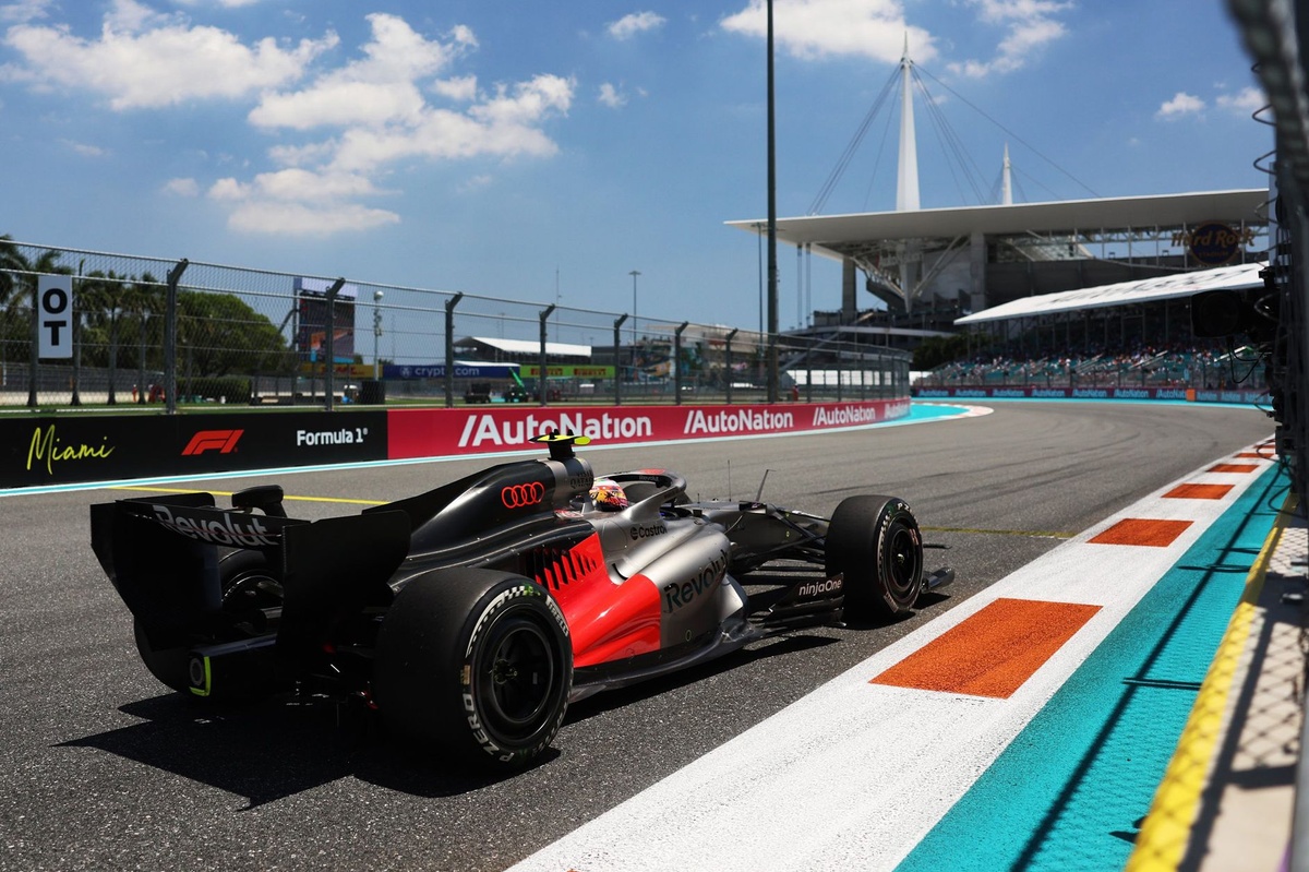 Audi F1 reliability problems branded “embarrassing” by David Croft after Miami GP disappointment thumbnail