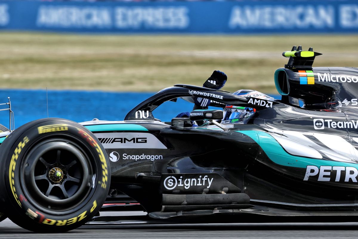 Antonelli defeats Hamilton in British GP F1 sprint race energy battle thumbnail