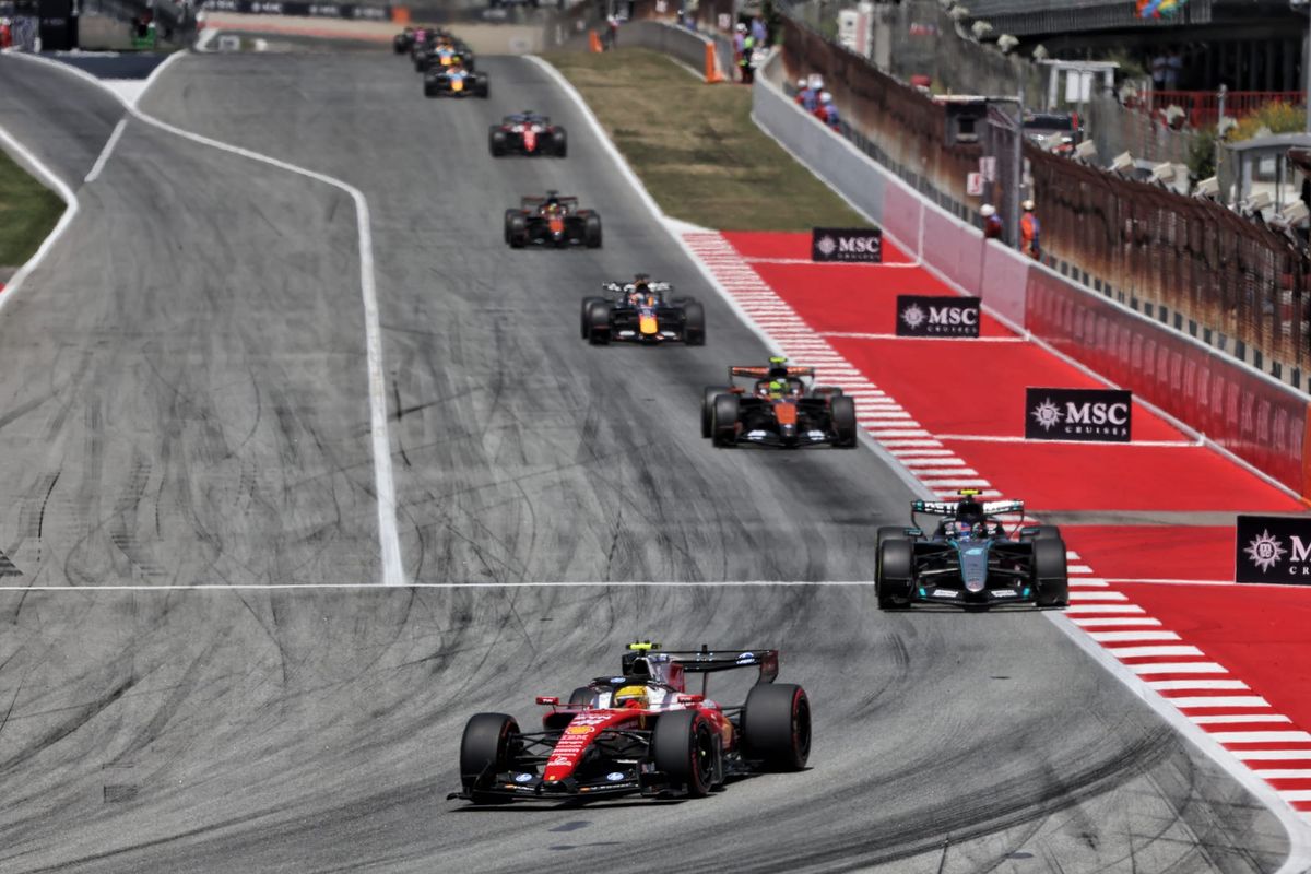 Ferrari would be dominating F1 with better engine - Norris source thumbnail