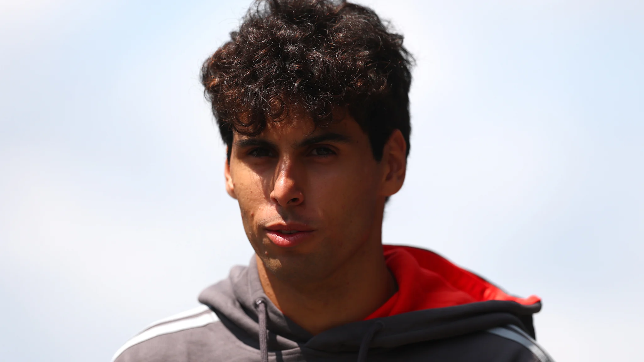 Bortoleto confident Audi can challenge Racing Bulls source thumbnail