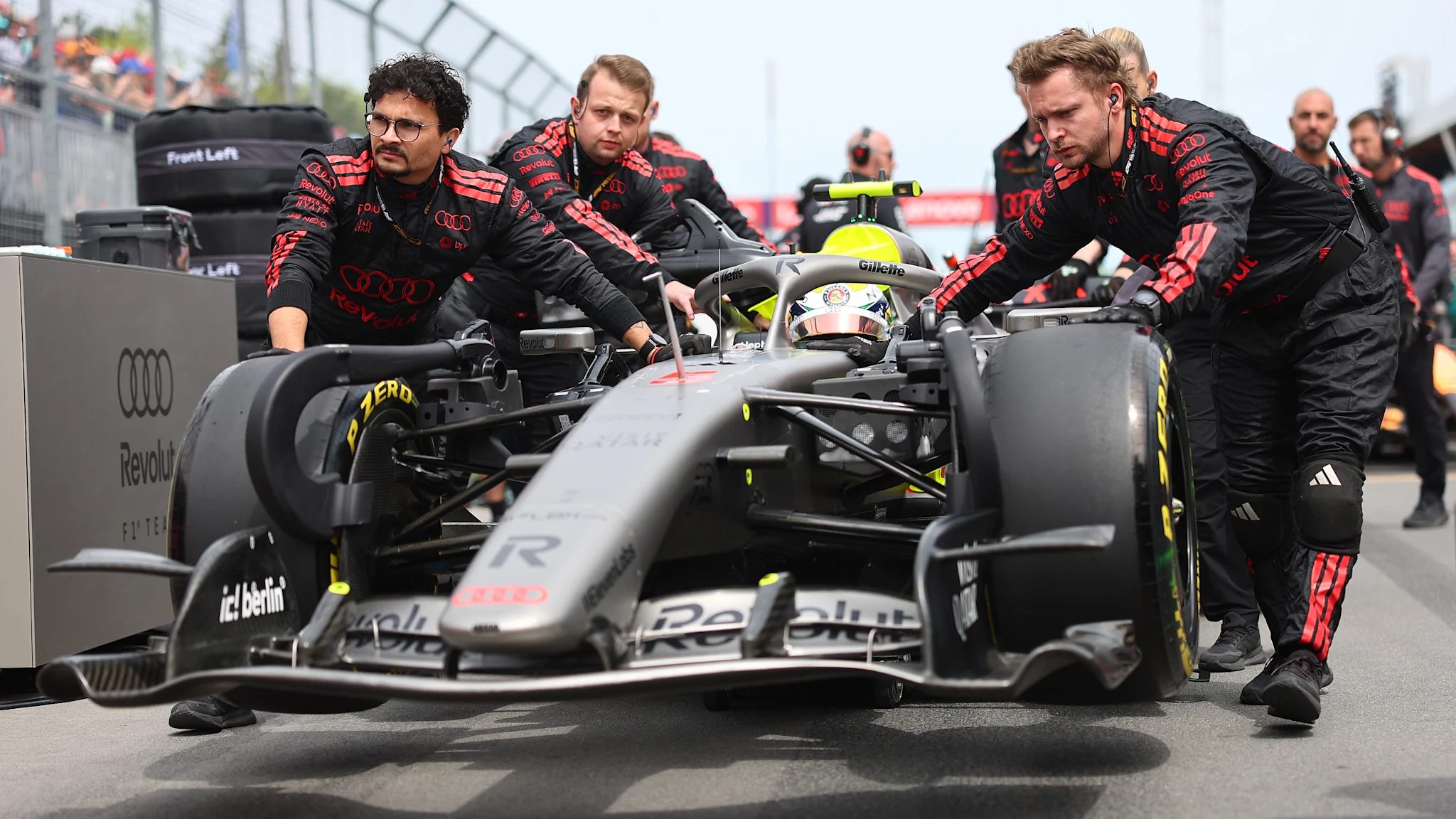 LIVE COVERAGE: Follow Qualifying for the Canadian GP thumbnail